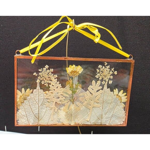 Vintage Double Glass Framed Pressed Flowers with Yellow Ribbon - Picture 6 of 6